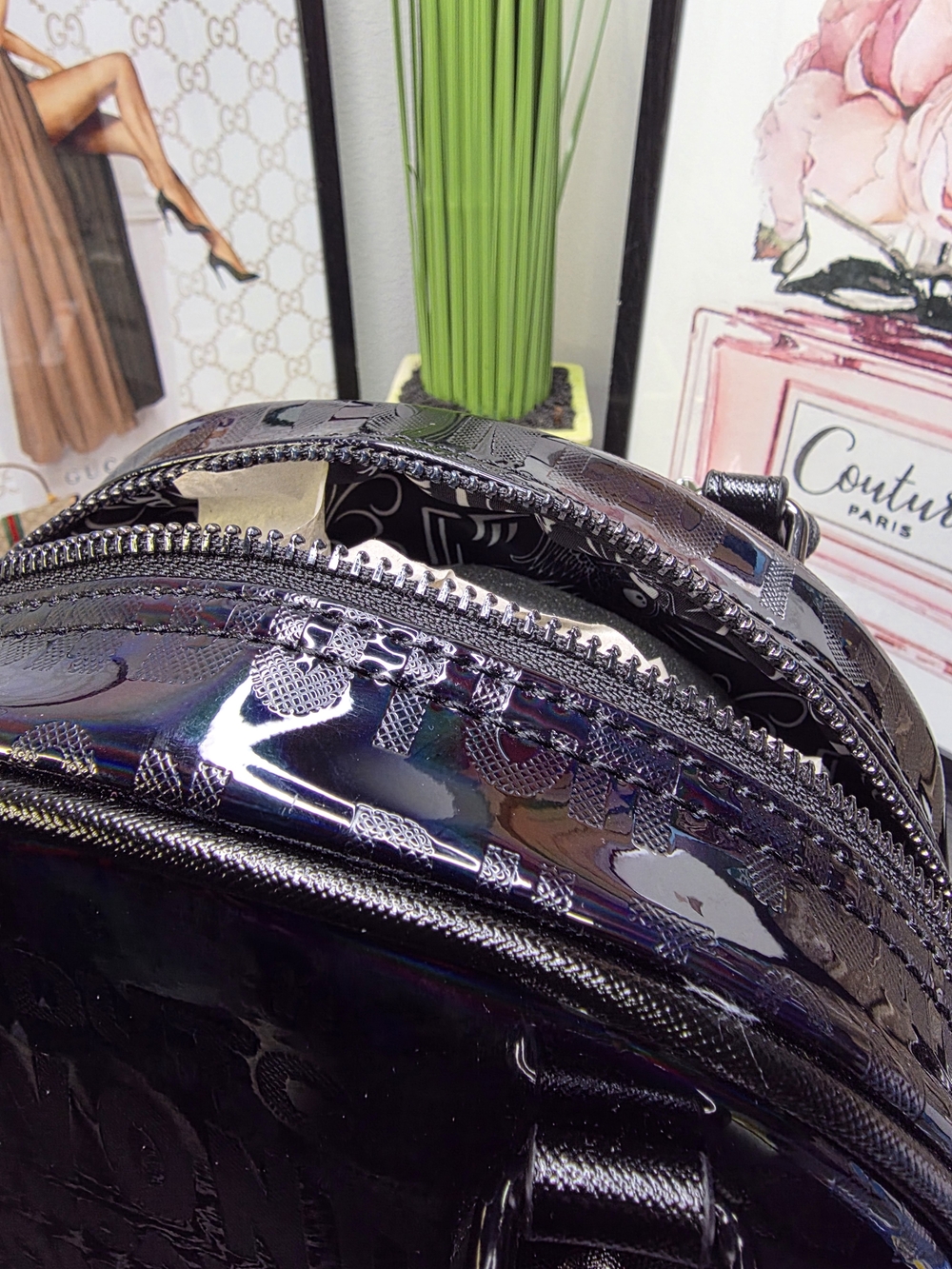 Von Dutch Black Patent Bag - Picture 5 of 6